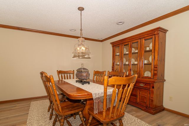 6409 Margot Way, Fort Wayne, IN 46835