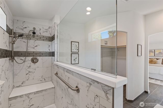 160 E Spruce Street, Union, WA 98592