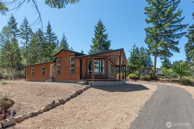160 E Spruce Street, Union, WA 98592