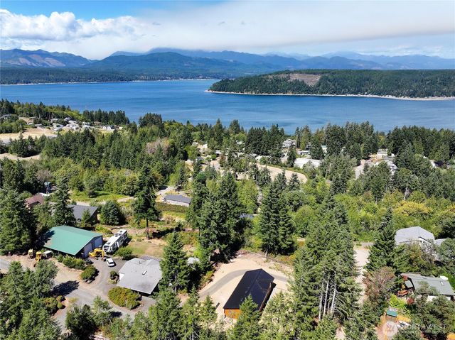 160 E Spruce Street, Union, WA 98592