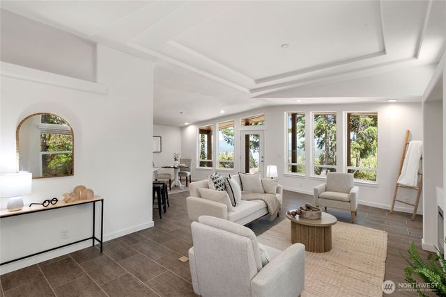 160 E Spruce Street, Union, WA 98592