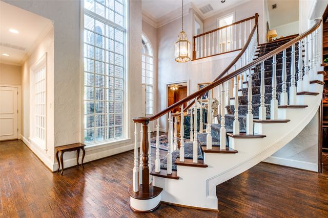 5435 Preston Fairways Circle, Dallas, TX 75252