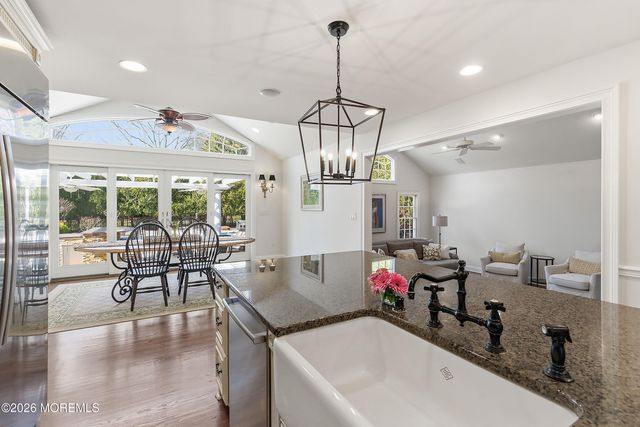 20 Rivers Edge Drive, Little Silver, NJ 07739