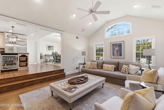 20 Rivers Edge Drive, Little Silver, NJ 07739