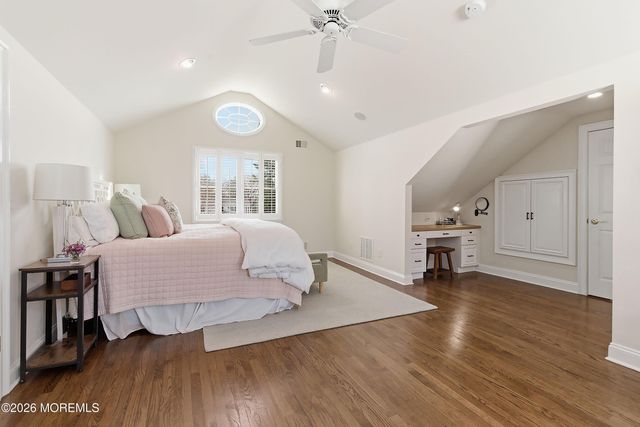 20 Rivers Edge Drive, Little Silver, NJ 07739