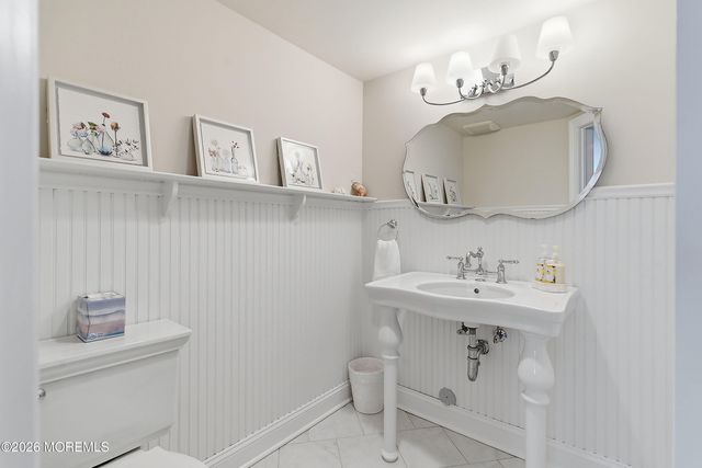 20 Rivers Edge Drive, Little Silver, NJ 07739