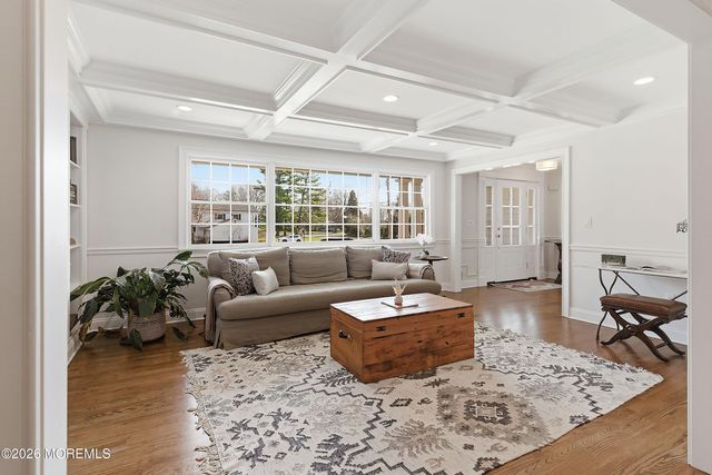 20 Rivers Edge Drive, Little Silver, NJ 07739