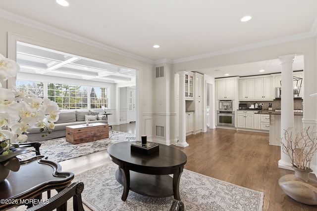 20 Rivers Edge Drive, Little Silver, NJ 07739