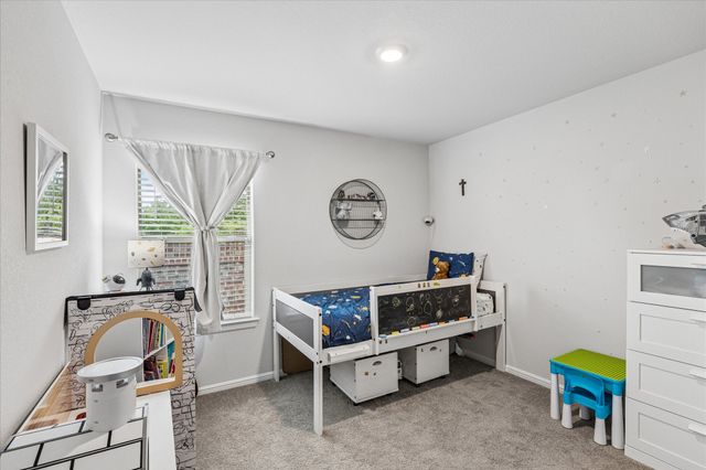 5913 Silverjack Trail, Denton, TX 76226