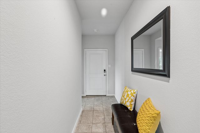 5913 Silverjack Trail, Denton, TX 76226