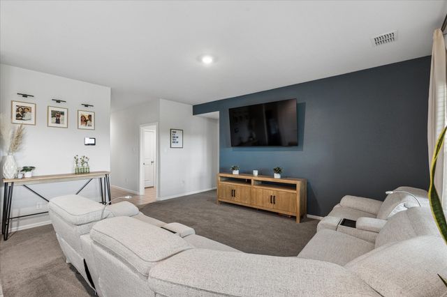 5913 Silverjack Trail, Denton, TX 76226