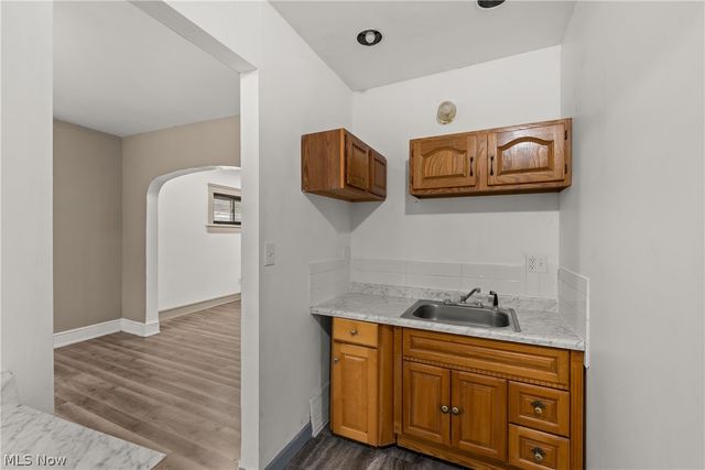 3941 W 22nd Street, Cleveland, OH 44109