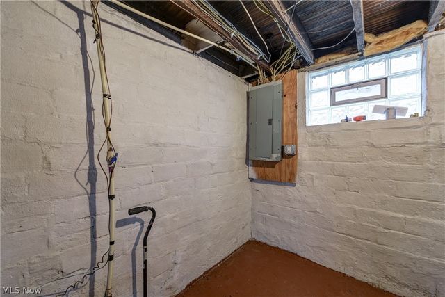 3941 W 22nd Street, Cleveland, OH 44109