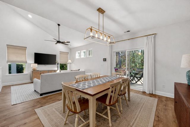 2568 Kingsfield Street, Mount Pleasant, SC 29466