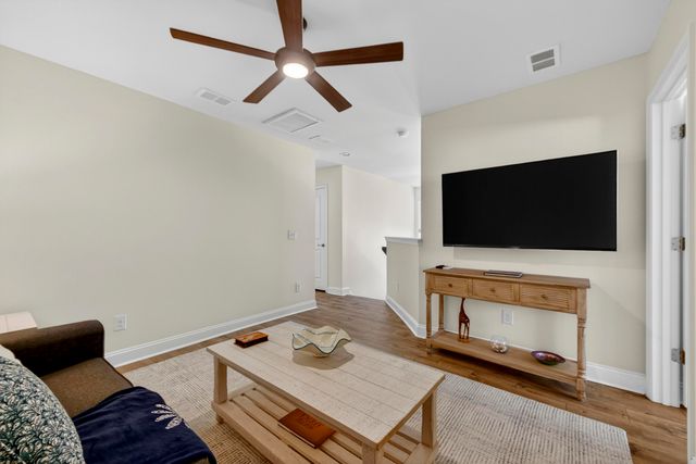 2568 Kingsfield Street, Mount Pleasant, SC 29466