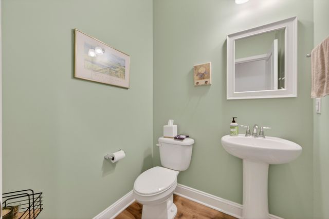 2568 Kingsfield Street, Mount Pleasant, SC 29466