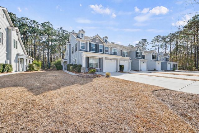 2568 Kingsfield Street, Mount Pleasant, SC 29466