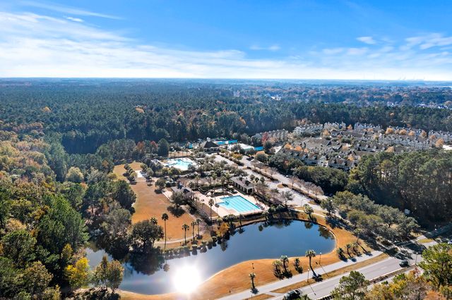 2568 Kingsfield Street, Mount Pleasant, SC 29466