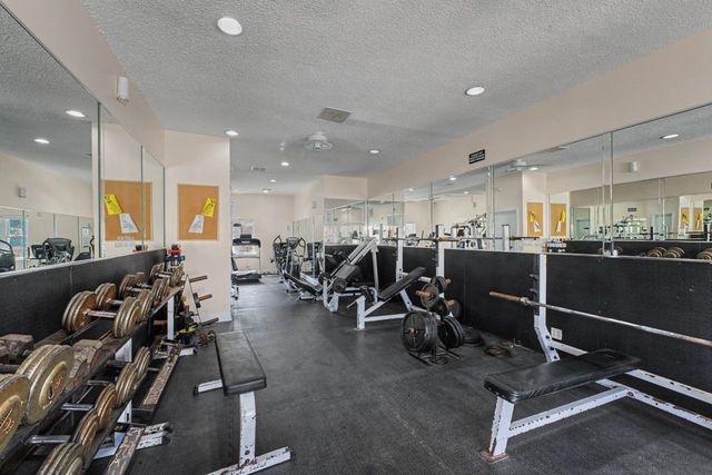 1203 WYNDHAM Court 105, Palatine, IL 60074