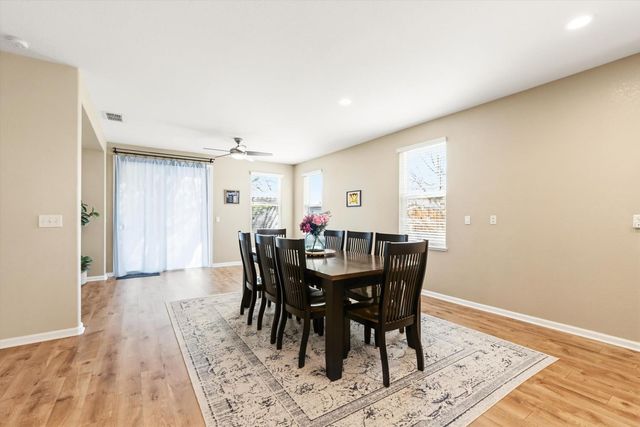 1402 Turnbridge Way, Plumas Lake, CA 95961