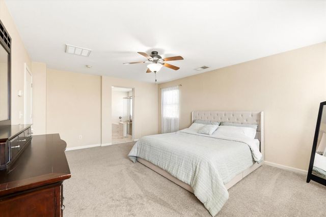 1402 Turnbridge Way, Plumas Lake, CA 95961