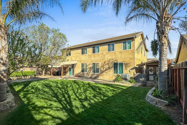 1402 Turnbridge Way, Plumas Lake, CA 95961