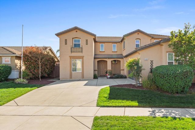 1402 Turnbridge Way, Plumas Lake, CA 95961