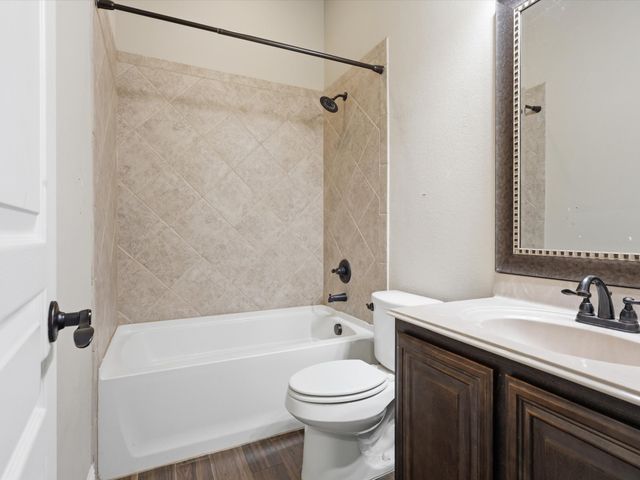 8113 Spitfire Trail, Aubrey, TX 76227