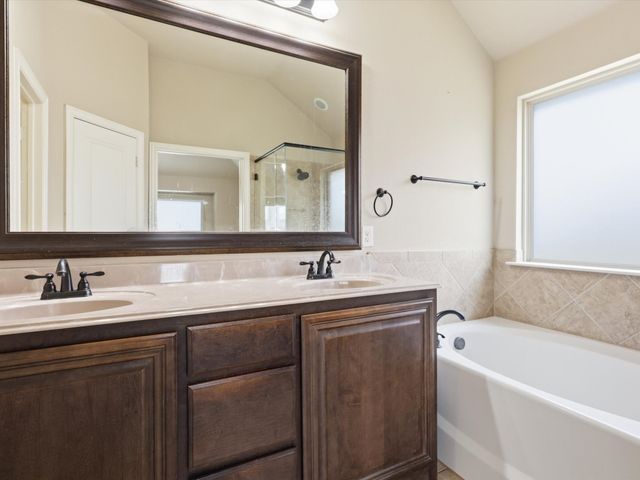 8113 Spitfire Trail, Aubrey, TX 76227