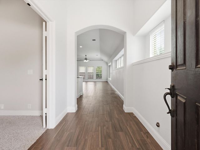 8113 Spitfire Trail, Aubrey, TX 76227