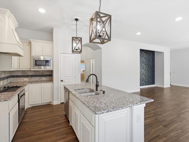 8113 Spitfire Trail, Aubrey, TX 76227