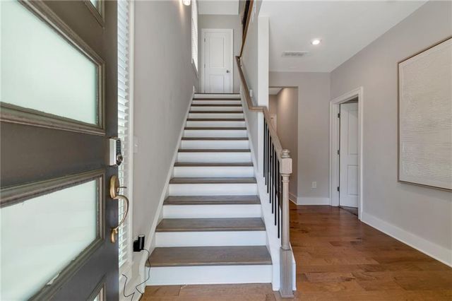 564 Ember Lane NW, Atlanta, GA 30318