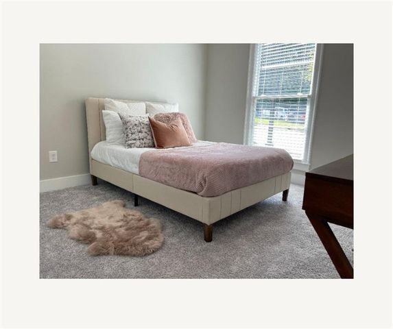 564 Ember Lane NW, Atlanta, GA 30318
