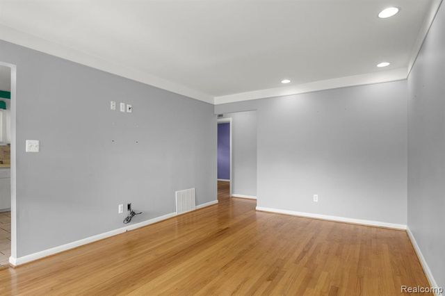 29014 Block Street, Garden City, MI 48135