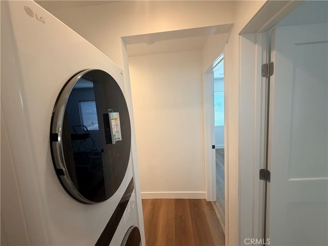 988 Valencia 6, Costa Mesa, CA 92626