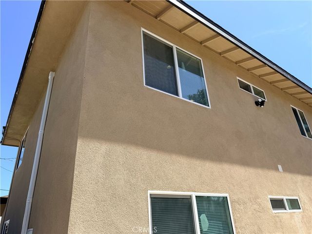 988 Valencia 6, Costa Mesa, CA 92626