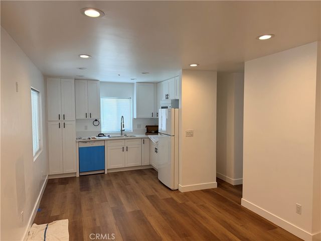 988 Valencia 6, Costa Mesa, CA 92626