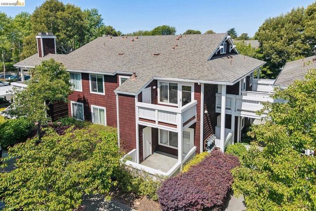 154 Marina Lakes DR, Richmond, CA 94804