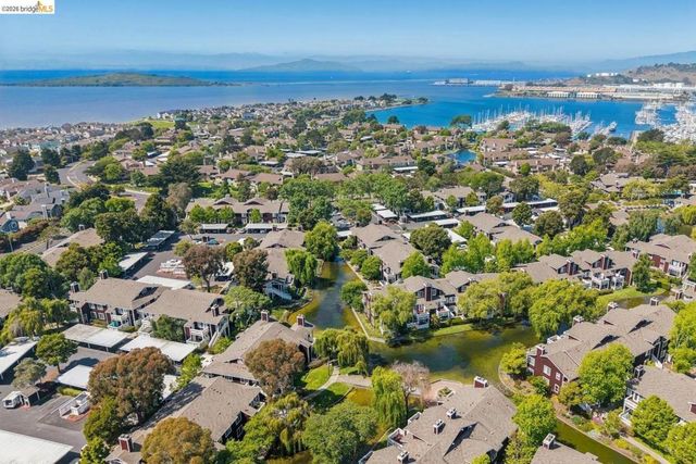 154 Marina Lakes DR, Richmond, CA 94804