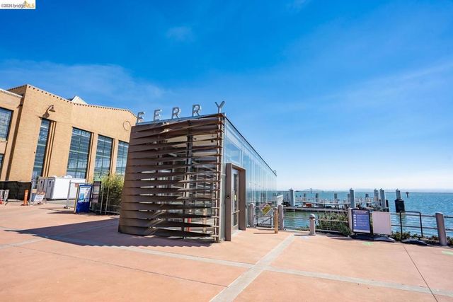 154 Marina Lakes DR, Richmond, CA 94804