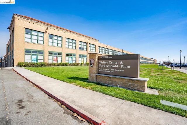 154 Marina Lakes DR, Richmond, CA 94804