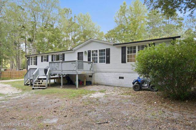 7124 Trucking Lane NE, Leland, NC 28451