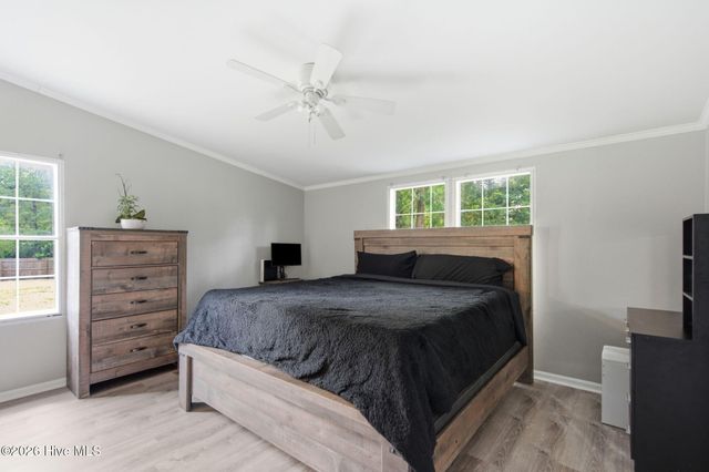 7124 Trucking Lane NE, Leland, NC 28451