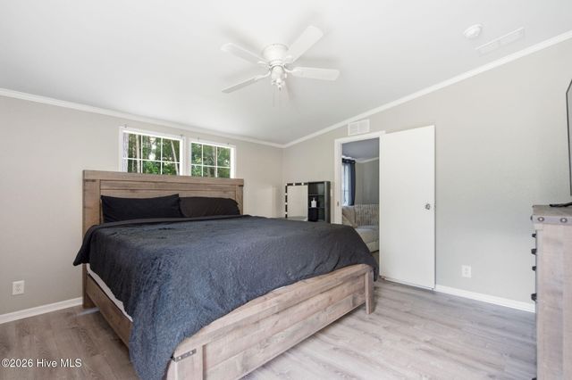 7124 Trucking Lane NE, Leland, NC 28451