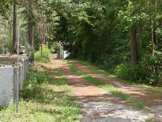 7124 Trucking Lane NE, Leland, NC 28451