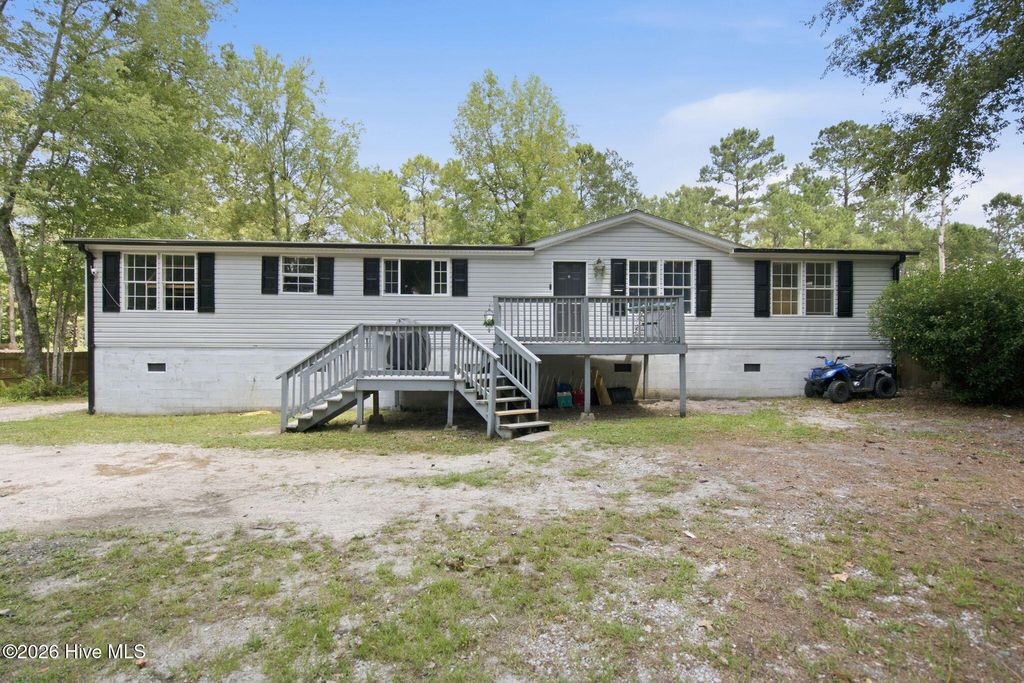 7124 Trucking Lane NE, Leland, NC 28451