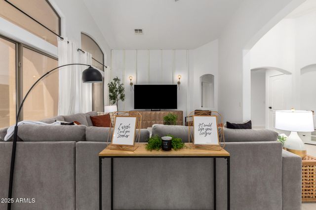 6112 N 124TH Drive, Litchfield Park, AZ 85340