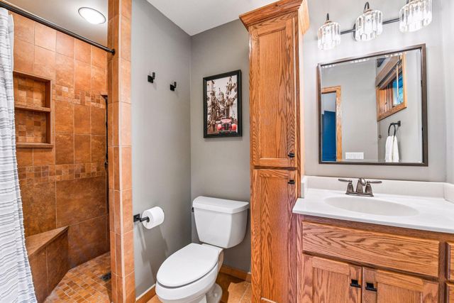 11620 40th Avenue N, Plymouth, MN 55441