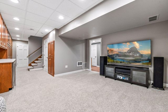 11620 40th Avenue N, Plymouth, MN 55441