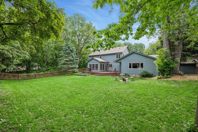 11620 40th Avenue N, Plymouth, MN 55441
